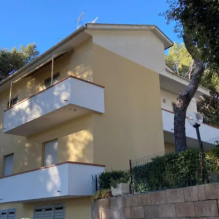 Apartment Casa Di Nora By Interhome Castiglioncello
